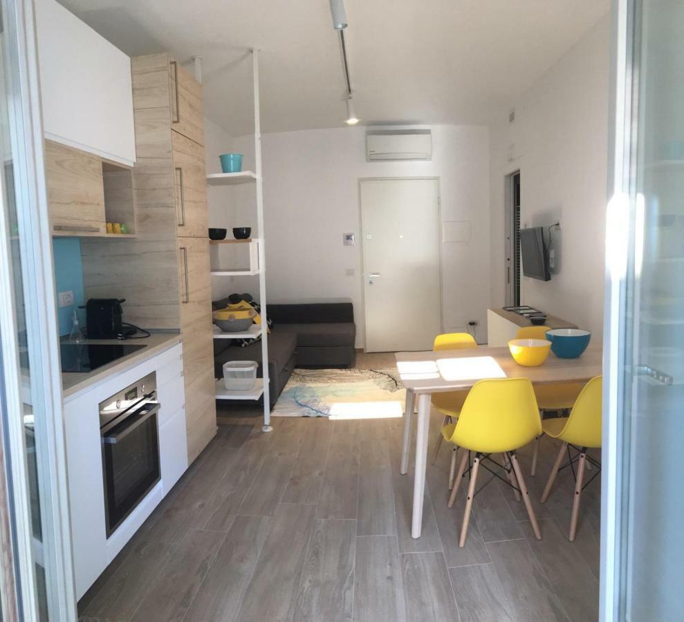 Appartamento Acquamarina Сан-Бенедетто-дель-Тронто Екстер'єр фото
